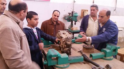 تعاون بين مدارس فنية ومجلس بركة السبع لإصلاح معدات تدريب الطلاب
