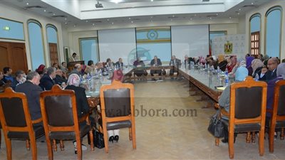 الهلالى: تقنين طباعة الكتب الدراسية ورفعها على موقع الوزارة