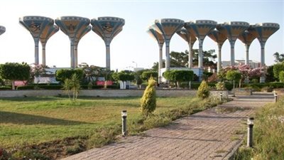 5 يناير امتحانات نصف العام بطب بيطري القناة