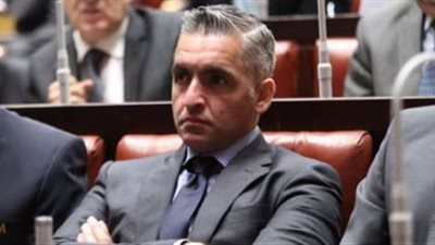 آخر كلام.. الأهلى والزمالك الخميس المقبل فى ستاد بتروسبورت