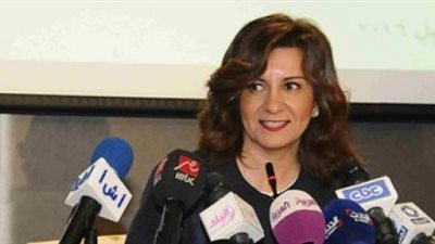 وزيرة الهجرة تبحث مع الدكتور مجدي يعقوب ورئيس المركز القومي للبحوث ورئيس اكاديمية البحث العلمي إنشاء مؤسسة لعلماء مصر بالخارج