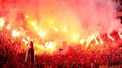 عاجل.. إصابة ضابطين والقبض على 13 مثيرا للشغب فى اقتحام النادى الأهلى