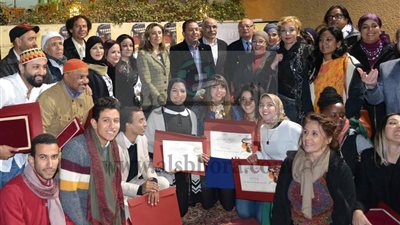 محافظ الاقصر يشهد ختام الملتقى الدولى للتصوير