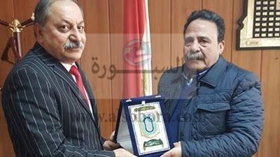 رئيس اتحاد عمال العراق: الشعب مرتاح للتقارب الحكومى مع مصر ، وسعيد بإلغاء تأشيرة دخول المصريين