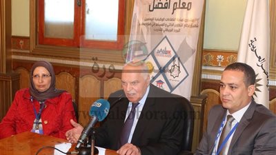 الزناتى : نحتاج تدريب المعلم بإستمرار على التكنولوجية الحديثة لمواكبة سوق العمل