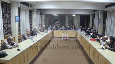 الزناتى: عدم ابعاد خريجى دور المعلمين وبقائهم فى اماكنهم مع إعفائهم من شرط المؤهل للترقية  