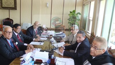 قبل العرض على الهلالى.. الزناتى: جدول مرتبات يتلاءم مع مكانة المعلم وظروف الأسعار الحالية  