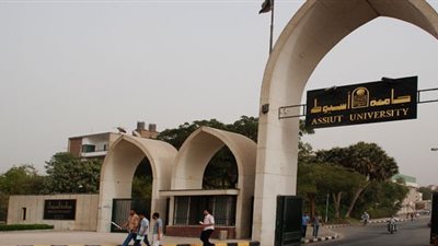 عاجل| جامعة أسيوط تعلن عن وظائف جديدة لأعضاء هيئة التدريس الجدد.. ننشر نص الإعلان