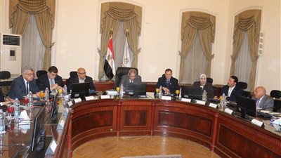 المهن التعليمية: المرتب الأساسى للمعلم في القانون الجديد لا يقل عن 