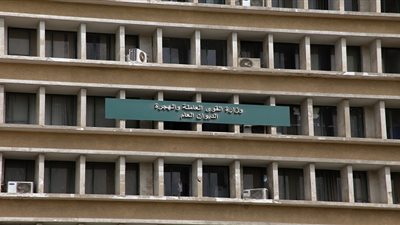 القوى العاملة: تعديل مرتبات العقود الجديدة بالكويت لأكثر من 200 دينار