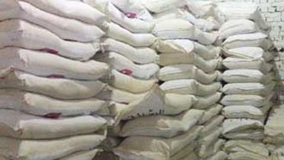 ضبط 25 طن دقيق قبل بيعه بالسوق السوداء بأسيوط
