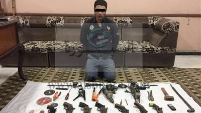 ضبط ورشتين لتصنيع الاسلحة النارية خلال حملة امنية باسيوط