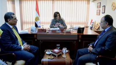 عاجل.. ايهاب شوقى: تشجيع خريجى التعليم الفنى على الهجرة المشروعة الى أوروبا