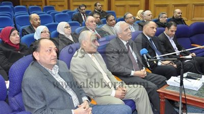 التعليم تطالب  المديريات بإجراء تطبيق عملى تجريبى لنماذج امتحانات الثانوية العامة الجديدة لتدريب الطلاب عليها