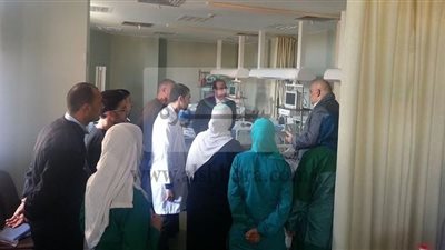 غياب 30 طيبا وصيدليا و18 ممرضة وادارى بمستشفى بركة السبع وتحويلهم للتحقيق