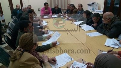 تعليم أسيوط يجتمع بالموجهين العموم للتعريف بـ