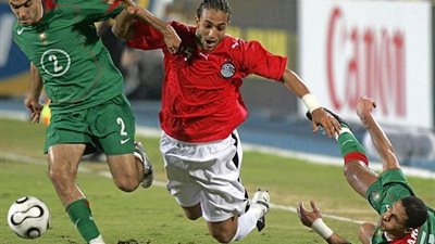 تعرف على القنوات الناقلة لمباراة مصر والمغرب الليلة