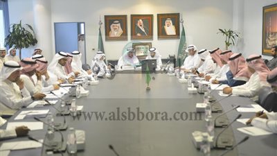 بالصور..غرفة جدة تطالب بتنمية صناعة الدواء لتوفير 26 مليار ريال