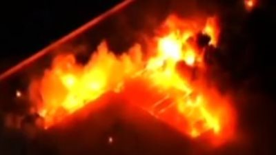 بالفيديو| اندلاع حريق ضخم فى ولاية فرجينيا الأمريكية