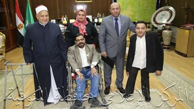 مؤسسة طموح تكرم محافظ المنوفية لدورة فى خدمة ذوى الاحتياجات الخاصة