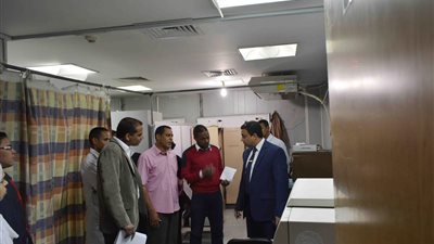 بالصور.. الرقابة الادارية تكشف تعطل 6 حضانات بمستشفى الاقصر العام