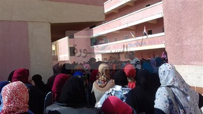 بالصور..وقفة احتجاجية لـ 