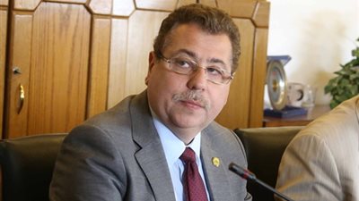 أول نائب يعلن رفضه للتعديل الوزارى