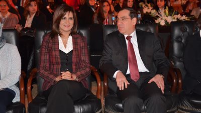 نبيلة مكرم: نجحنا في التعامل مع الكثير من مشكلات المصريين بالخارج المتراكمة منذ 20 عامًا 