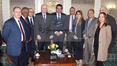 وزير التعليم العالى يستقبل وفد إيطالى رفيع المستوى
