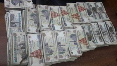  حبس موظف مستشفى سمنود بعد ضبط 50 مليون جنيه بحوزته