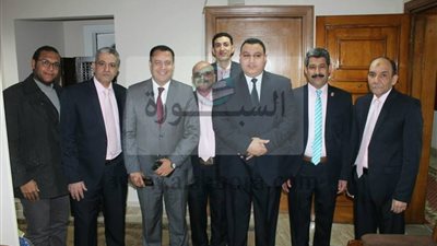 وفد الامانة العامة لضمان الجودة باتحاد الجامعات العربية بالقاهرة قبل توجههم الى جامعة اسيوط