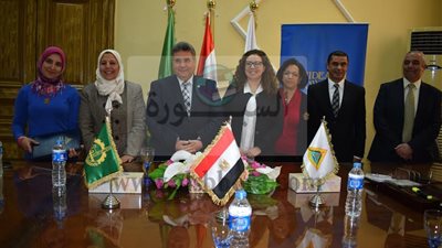 اتفاقية تعاون بين جامعة بنها وجمعية اميدايست الامريكية