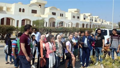 طلاب الجامعة الالمانية بالقاهرة يشاركون فى تطوير مدينة الاقصر
