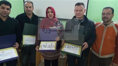  انهاء فعاليه الدورة التدريبيه لتنميه مهارات قيادات المدارس