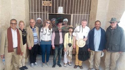 بالصور.. زيارة رئيس البرلمان الألمانى للمناطق الأثرية بالأقصر