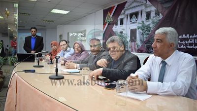 طلاب الجامعات يوصون بعقد منتدى حوار تطوير التعليم سنوياً ببنها