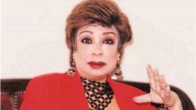 اليوم...تكريم عميدة اداب بنها واوائل قسم الاعلام خلال حفل جوائز 