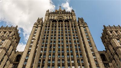 موسكو: إن وضع دستور جديد يجب أن يصبح عامل وحدة في المفاوضات السورية