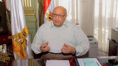 رئيس جامعة عين شمس يفتتح المؤتمر العلمي الثالث عشر لكلية الزراعة  بعنوان 