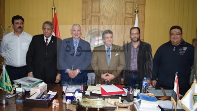 شهادة الأيزو والجوده لإدارات جامعة بنها