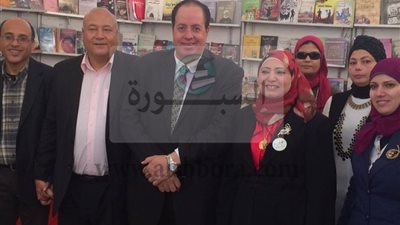 بالصور.. افتتاح معرض الهيئة العامة للكتاب بآداب حلوان باسم 