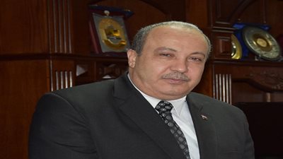 رئيس جامعة مدينة السادات يهنئ المرأة باليوم العالمي    