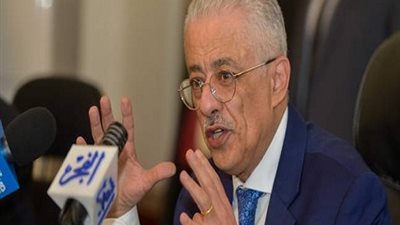 شوقي: البوكليت مستمر وشغال وسيستمر العمل به.. وجدول الثانوية العامة تم عرضه على اتحاد الطلاب