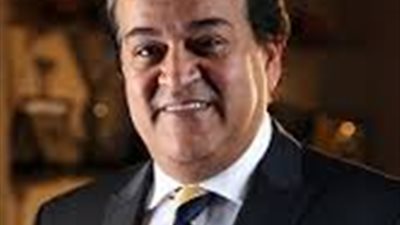 خالد عبد الغفار ينعى الدكتورة منى بكر