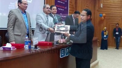 كلية الصيدلة بكفرالشيخ تختتم فعاليات إسبوع العلوم الثنى