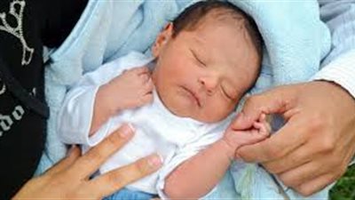 القت برضيعها بالشارع وبعد تأنيب ضميرها ذهبت لاستلامة من القسم