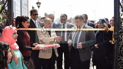 معرض دائم لتسويق منتجات طلاب بنها