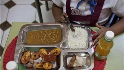 تقرير.. بعد تسمم العديد من التلاميذ.. تعرف على الوجبات المدرسية في مصر واليابان وكوبا