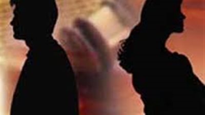 استاذة جامعية تطلب الخلع من زوجها: