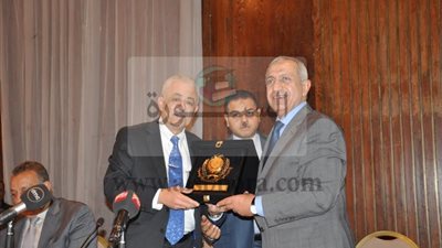 وزير التربية والتعليم يؤكد على ضرورة ربط التعليم الفنى بسوق العمل